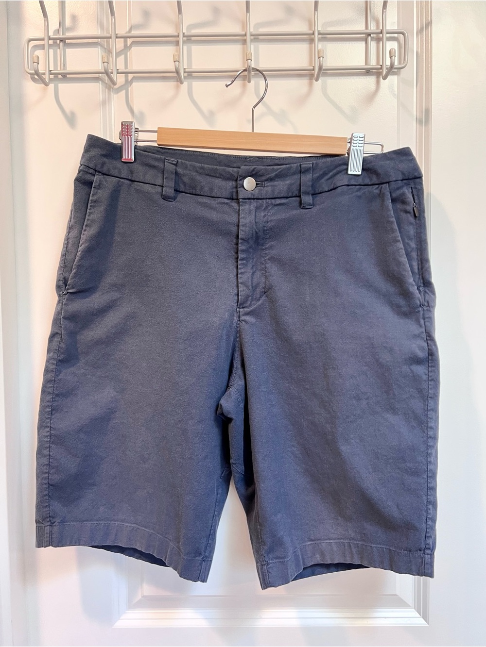 LULULEMON Commission/ ABC Men’s Sport Shorts 10.5” Inseam Blue Size 32